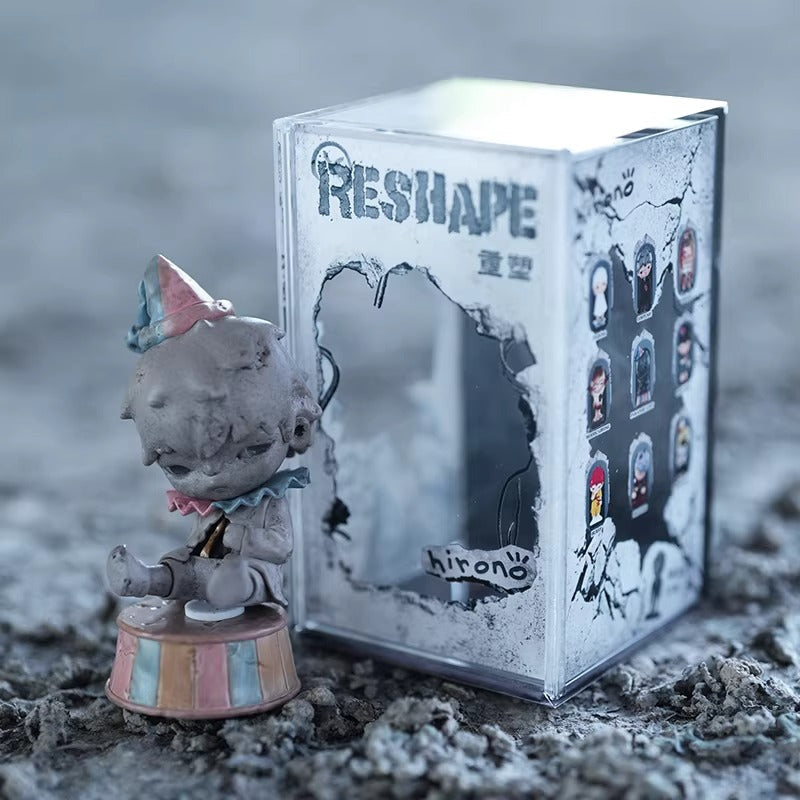 POP MART Hirono Reshape Themed Acrylic Display Case, Dustproof, 7.5*7.5*12.5cm