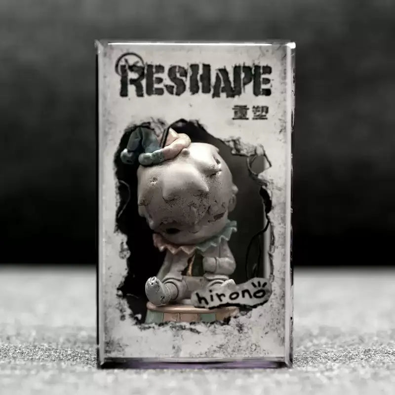 POP MART Hirono Reshape Themed Acrylic Display Case, Dustproof, 7.5*7.5*12.5cm